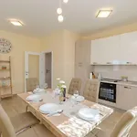 Luxury And Sea View Apartment Brodarica (Sibenik-Knin)