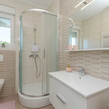 Luxury And Sea View * Brodarica (Sibenik-Knin)