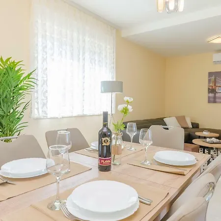 Apartment Luxury And Sea View Brodarica (Sibenik-Knin)