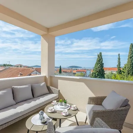 Luxury And Sea View