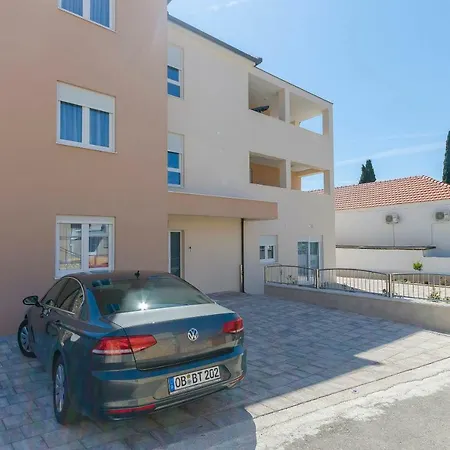 Luxury And Sea View Apartment Brodarica (Sibenik-Knin)