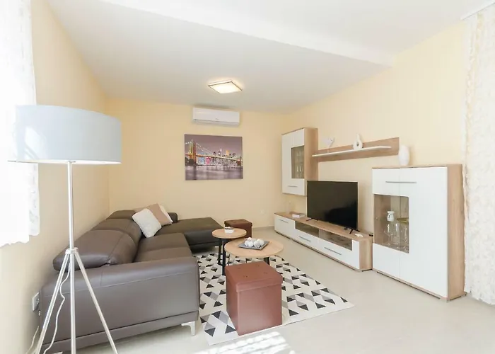 Luxury And Sea View * ברודאריצה